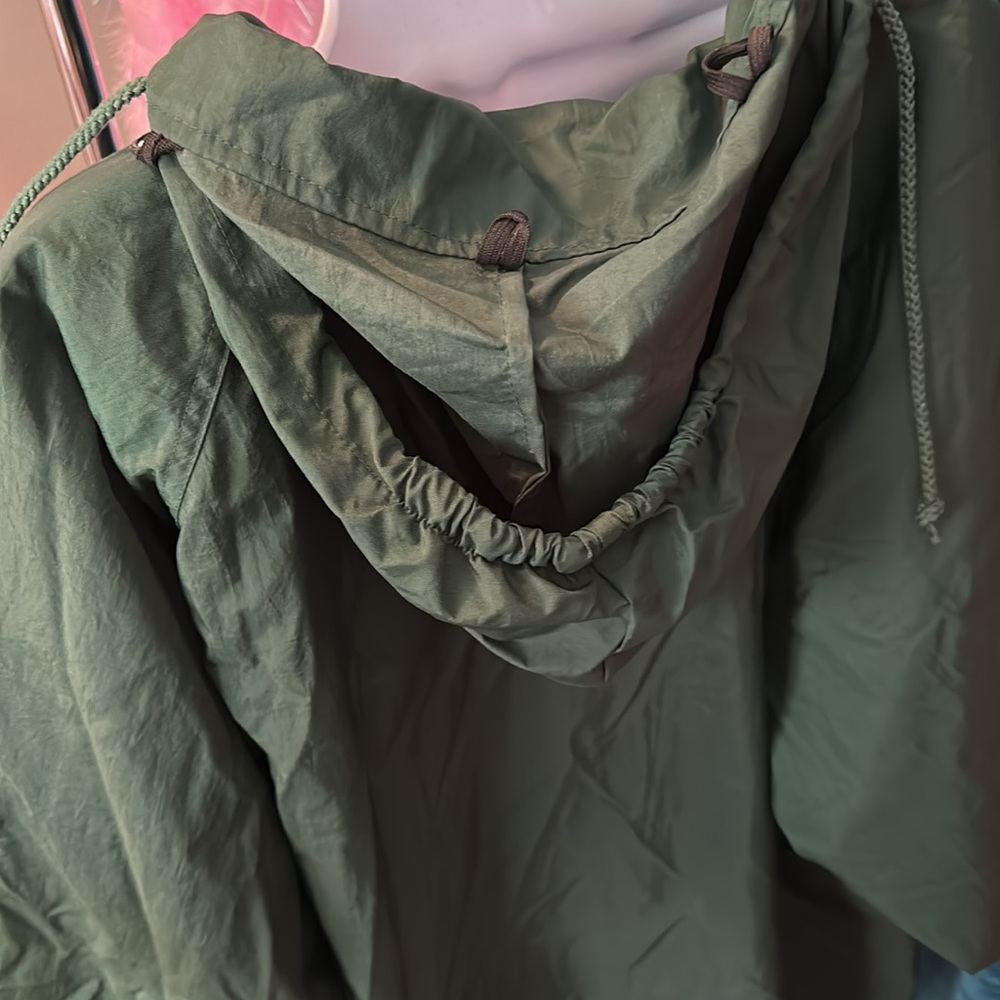 💚 Champion Jacket 💚 - Picture 4 of 6